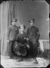 Drei russische Kriegsgefangene