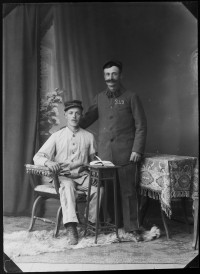 Zwei französische Kriegsgefangene: Joseph Claudel und Clement Guillard