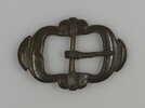 Bronzene Gürtelschnalle mit Eisendorn